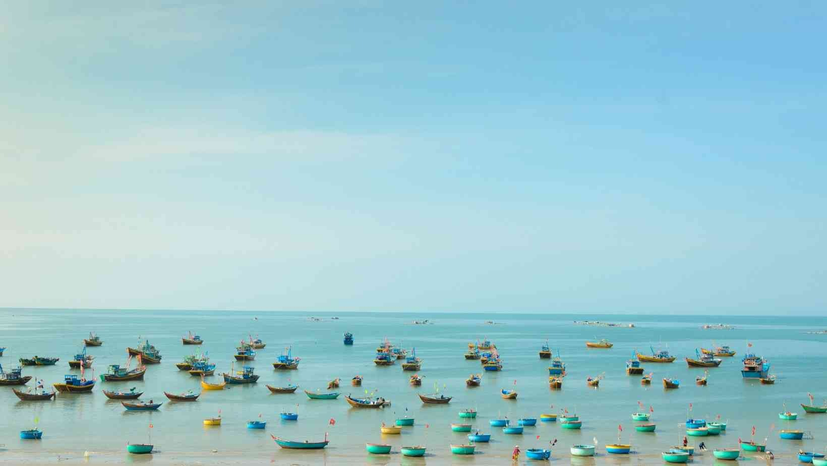 Tour Jeep Đồi Cát Mũi Né: Trải Nghiệm Trọn Vẹn Từ Bình Minh Đến Hoàng Hôn