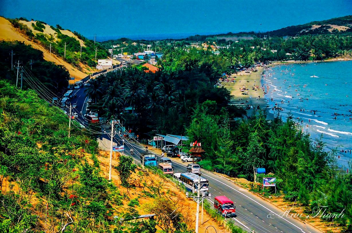 Tour Jeep Đồi Cát Mũi Né: Trải Nghiệm Trọn Vẹn Từ Bình Minh Đến Hoàng Hôn